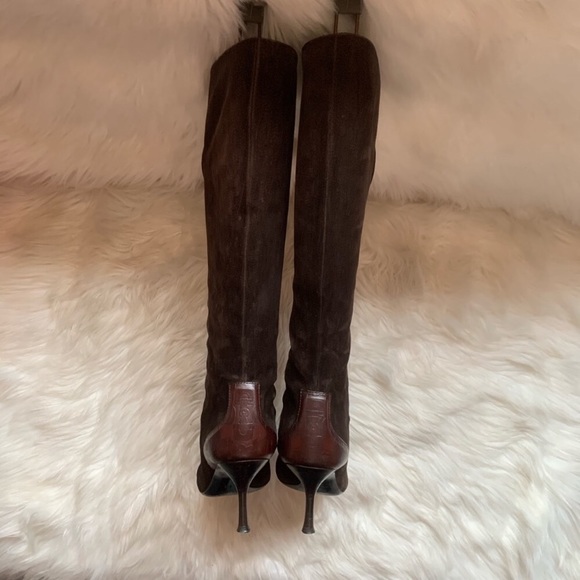 Gucci Authentic brown suede gold chain knee high - Picture 2 of 9